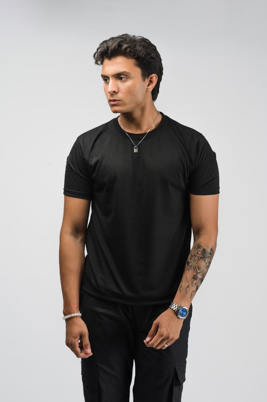 Black Solid T-shirt (Unisex)